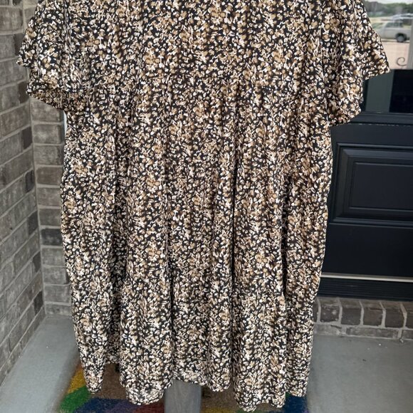 Women's Brown & Tan Patterned Dress - Picture 2 of 5